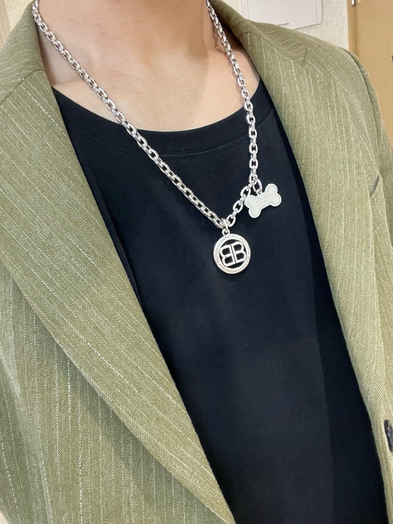 Ba1en*iaga necklaces